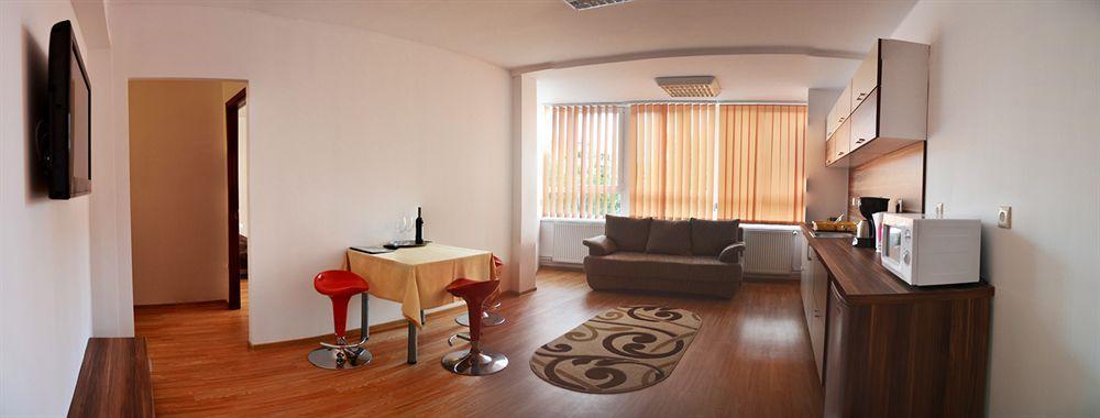 Aparthotel Zorilor Cluj Napoca Bagian luar foto