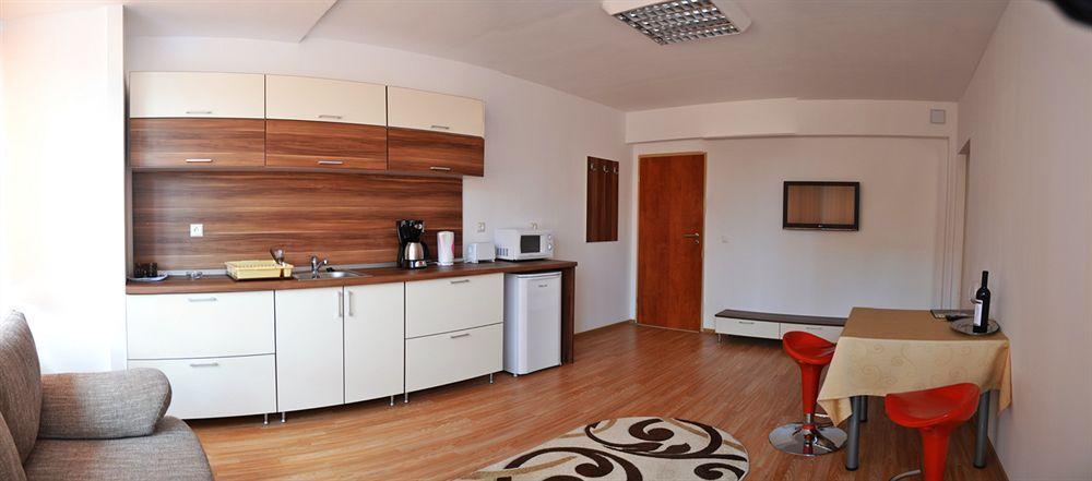 Aparthotel Zorilor Cluj Napoca Bagian luar foto