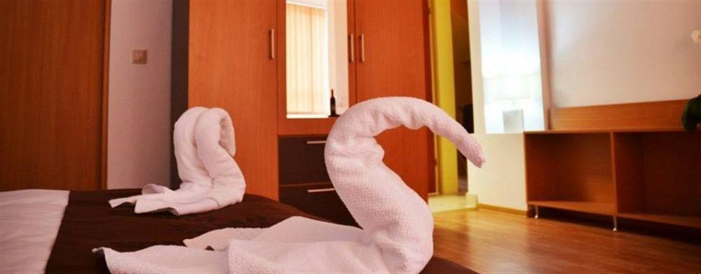Aparthotel Zorilor Cluj Napoca Bagian luar foto