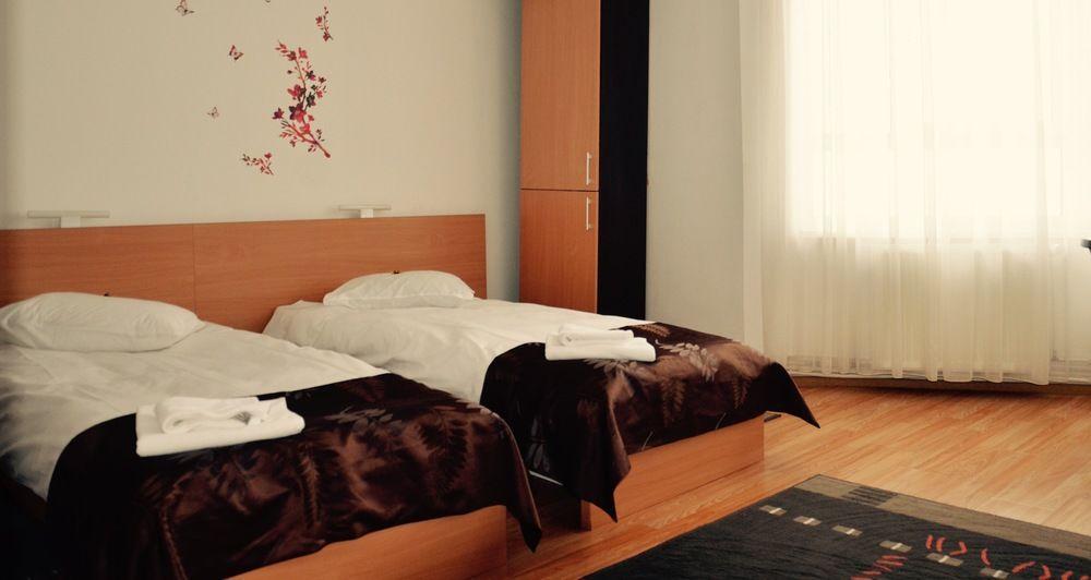 Aparthotel Zorilor Cluj Napoca Bagian luar foto