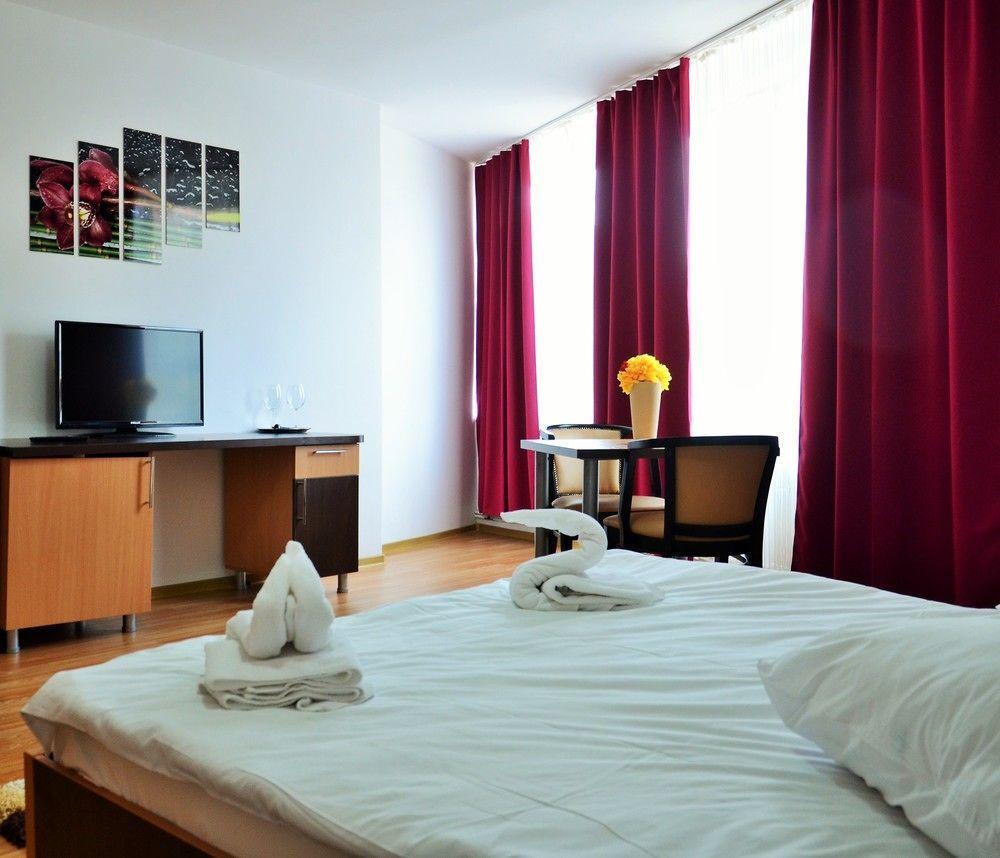 Aparthotel Zorilor Cluj Napoca Bagian luar foto