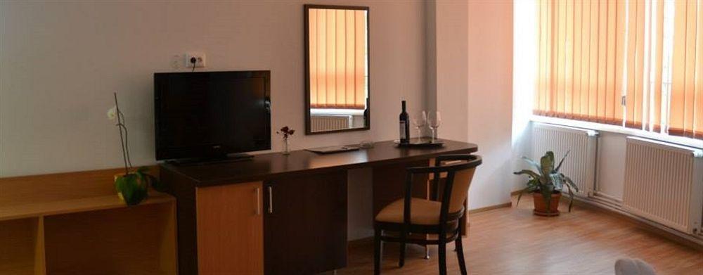 Aparthotel Zorilor Cluj Napoca Bagian luar foto